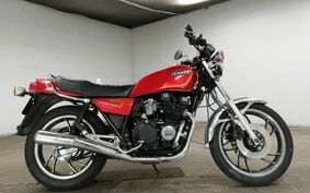 YAMAHA XJ550 4V8