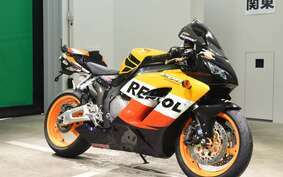 HONDA CBR1000RR 2005 SC57