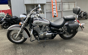 HONDA SHADOW 750 2004 RC50