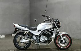 SUZUKI GSX250FX ZR250C