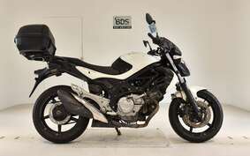 SUZUKI GLADIUS 2013 VK58A