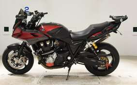 HONDA CB1300SB SUPER BOLDOR EP 2015 SC54