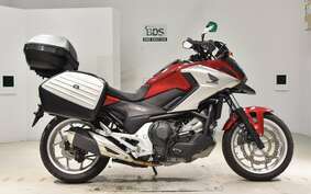 HONDA NC750X D Limited 2016 RC90