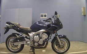 YAMAHA FAZER FZ6 S 2004 RJ07