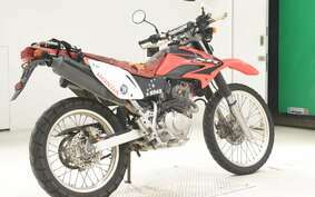 HONDA XR230 MD36