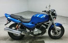 KAWASAKI BALIUS 250 Gen.2 2002 ZR250B