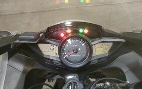 HONDA VFR1200F DCT 2014 SC63