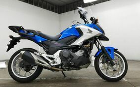 HONDA NC750X DCT 2017 RC90