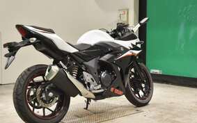 SUZUKI GSX250R DN11A