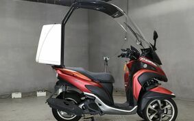 YAMAHA TRICITY 125 SE82J