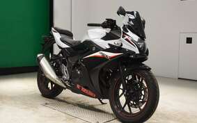 SUZUKI GSX250R DN11A