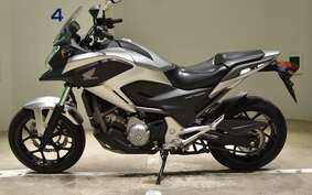 HONDA NC 700 X A 2013 RC63