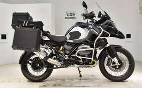 BMW R1200GS ADVENTURE 2016 0A02