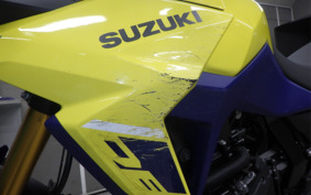 SUZUKI Vストローム800DE 2023 EM1BA