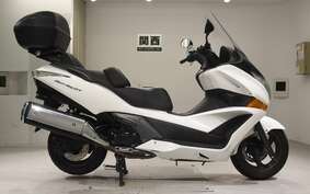 HONDA SILVER WING 400 GT Type 2010 NF03