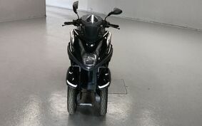 YAMAHA TRICITY 125 SE82J