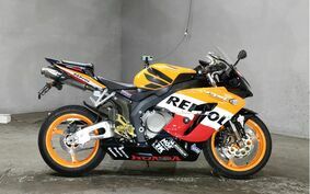 HONDA CBR1000RR 2005 SC57