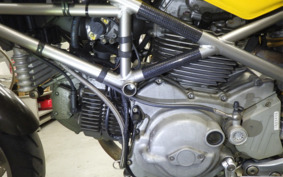 DUCATI MONSTER 900 SI 2001