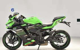 KAWASAKI ZX-25R ZX250G