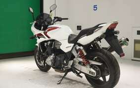 HONDA CB1300SB SUPER BOLDOR A 2011 SC54