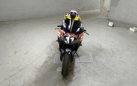 HONDA CBR1000RR 2005 SC57