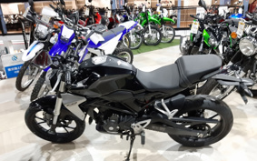 HONDA CB250R MC52