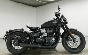 TRIUMPH BONNEVILLE BOBBER 2018 AD84HW