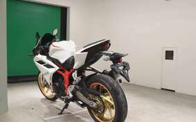 HONDA CBR250RR A MC51