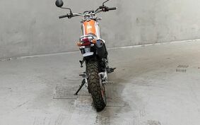 YAMAHA TRICKER DG16J