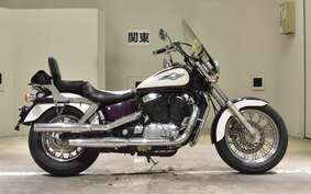 HONDA SHADOW 1100 CLASSIC 1995 SC32