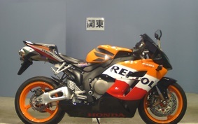 HONDA CBR1000RR 2004 SC57