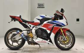 HONDA CBR1000RR SPECIAL EDITION 2015 SC59