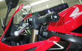 HONDA CBR650R 2021 RH03