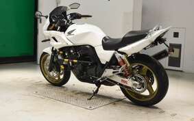 HONDA CB400 SUPER BOLDOR VTEC 2012 NC42