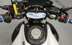 YAMAHA MT-07 2015 RM07J