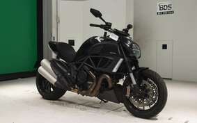 DUCATI DIAVEL 2013