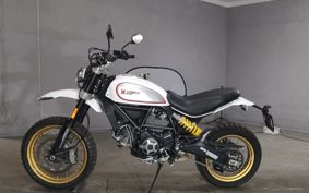 DUCATI  DUCATI  SCRAMBLER  DESERT SU RED  KB01JA