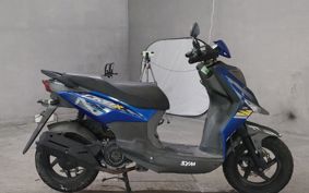 SYM CROCS 125 ..