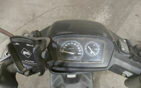 SUZUKI ADDRESS V100 CE13A