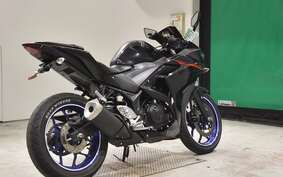 YAMAHA YZF-R25 RG10J