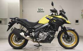 SUZUKI DL650 ( V-Strom 650 ) XTA 2024 C733M