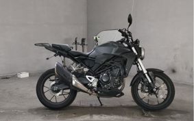 HONDA CB250R MC52