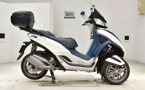 PIAGGIO MP3 300 2015 M712