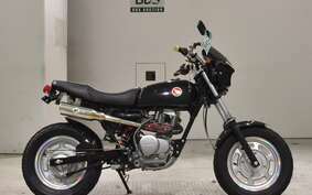 HONDA APE 100 HC07