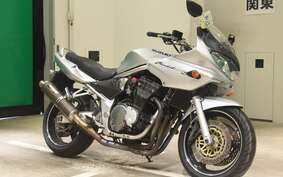 SUZUKI BANDIT 1200 S 2001 GV77A