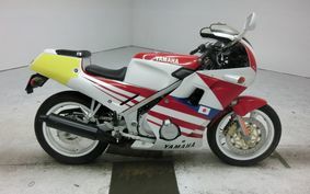 YAMAHA FZR250 2KR