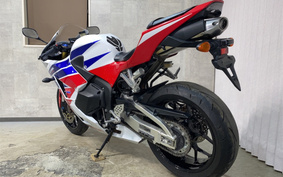 HONDA CBR600RR ABS 2015 PC40