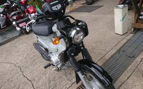 HONDA クロスカブ50 AA06