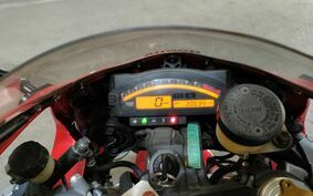 HONDA RVT1000R 2001 SC45