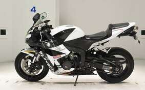 HONDA CBR600RR GEN 3 2009 PC40